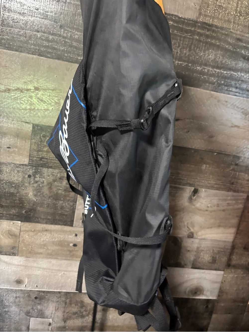 NWT Eddie Bauer Black Butter Pack 16L Backpack with Blue Accents